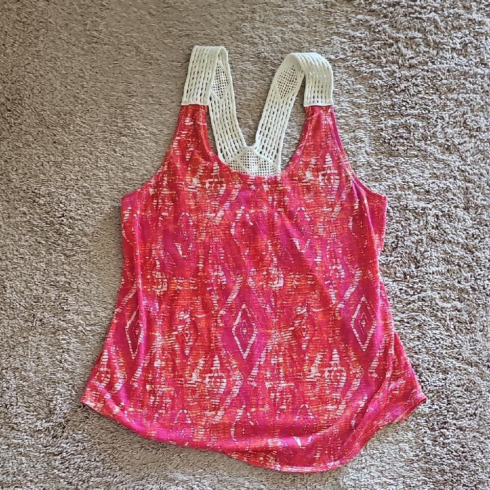 Women's Pink Patterned Top